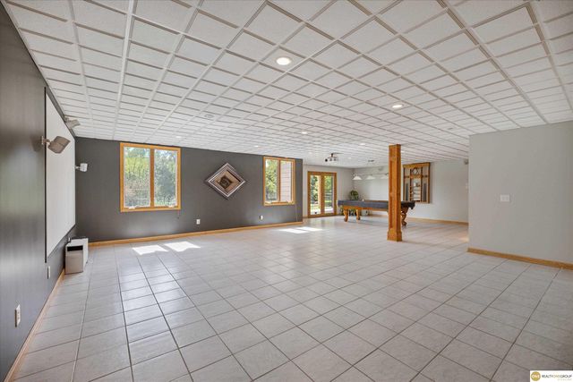 18103 Atlas Street, Omaha, NE 68130