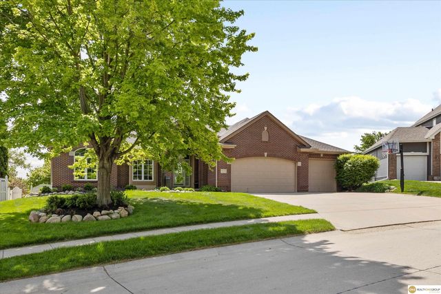 18103 Atlas Street, Omaha, NE 68130