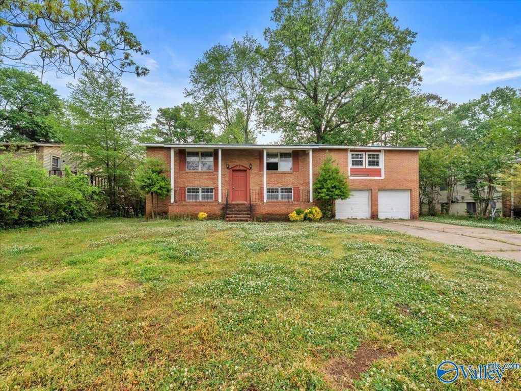 2116 Wimberly Road, Huntsville, AL 35816