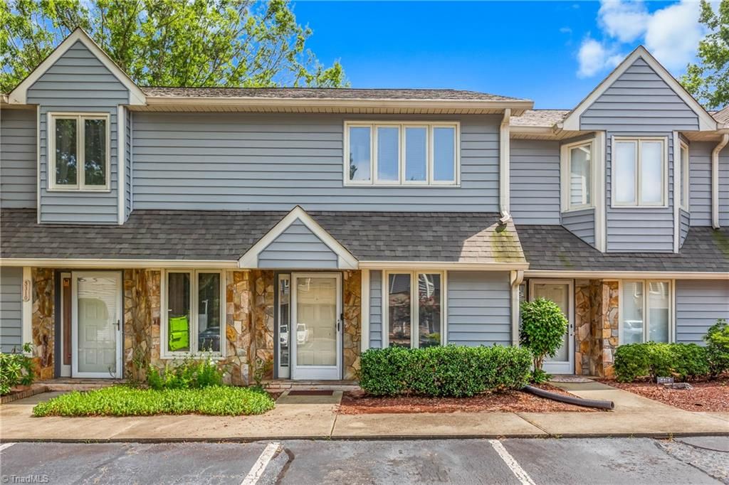 5312 Summit Heights Drive, Winston-salem, NC 27104