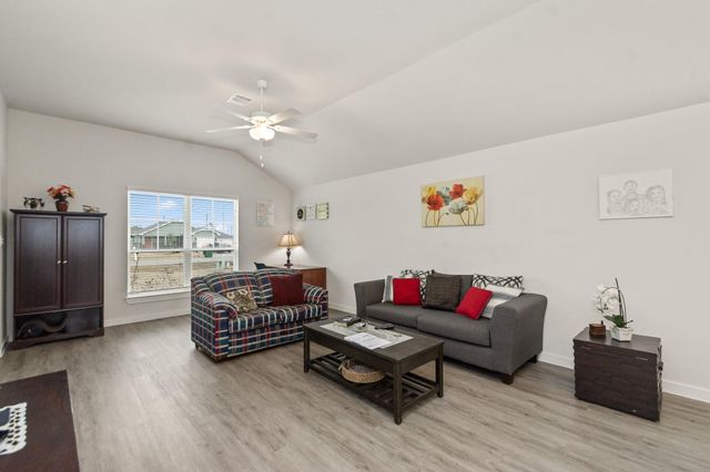 76 Road 51030, Cleveland, TX 77327