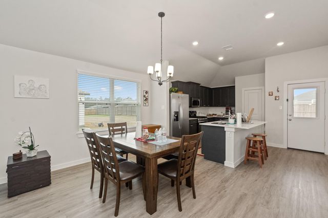 76 Road 51030, Cleveland, TX 77327