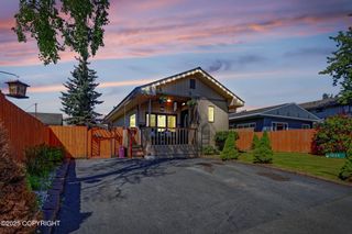 1424 Juneau Street, Anchorage, AK 99501