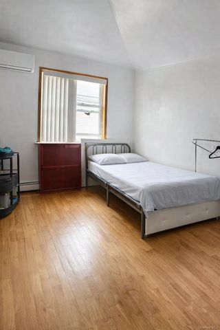 1831 121st Street, College Point, NY 11356