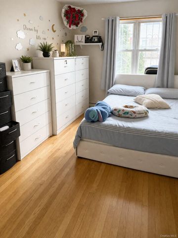 1831 121st Street, College Point, NY 11356