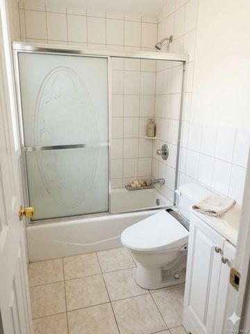 1831 121st Street, College Point, NY 11356