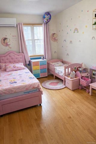 1831 121st Street, College Point, NY 11356