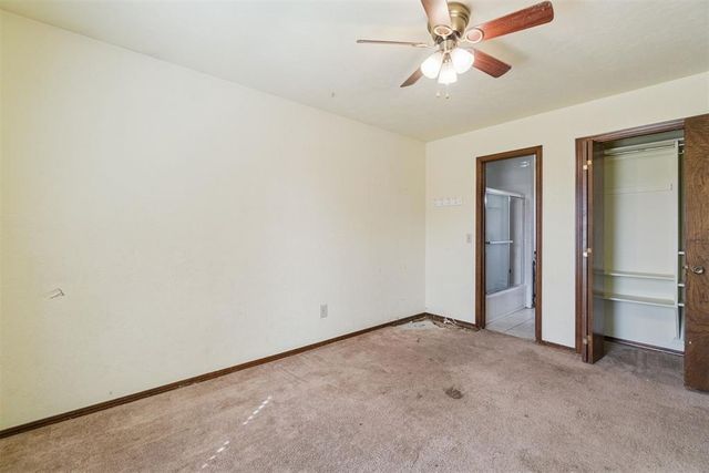 3600 Country Club, Moore, OK 73160