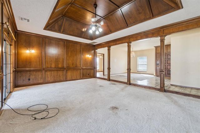 3600 Country Club, Moore, OK 73160