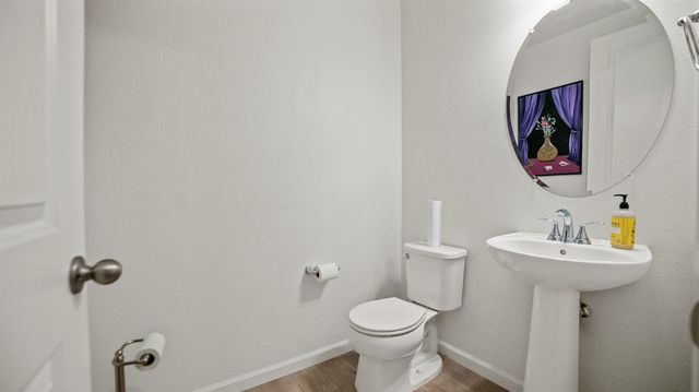 2524 Grove St, Lodi, CA 95242