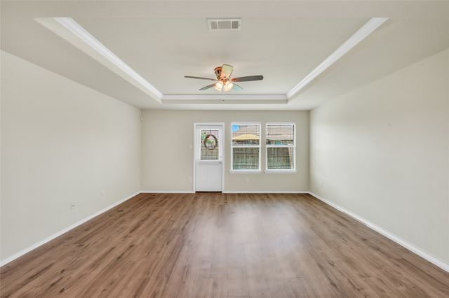 803 Underhill Drive, Arlington, TX 76002