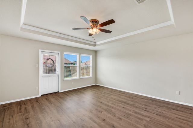 803 Underhill Drive, Arlington, TX 76002
