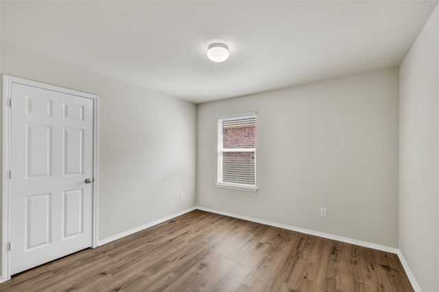 803 Underhill Drive, Arlington, TX 76002