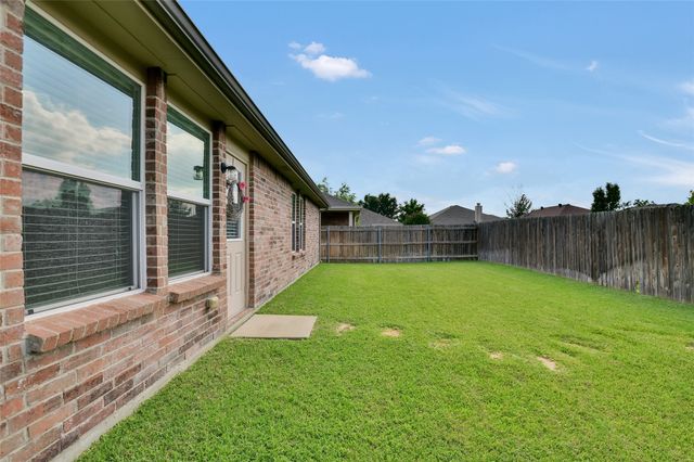 803 Underhill Drive, Arlington, TX 76002