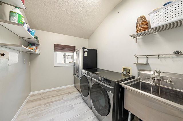 15818 FAIRCHILD DRIVE, Tampa, FL 33647