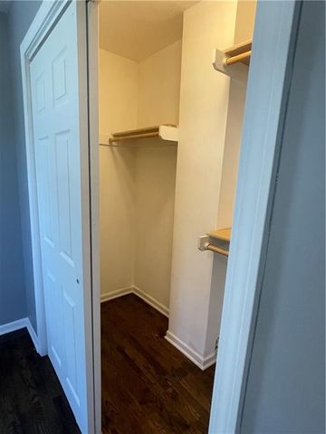 860 E Front Street, Kidder, MO 64649