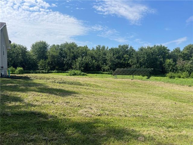 860 E Front Street, Kidder, MO 64649