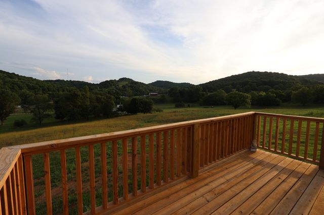 15 Wilkerson Hollow Ln, Brush Creek, TN 38547