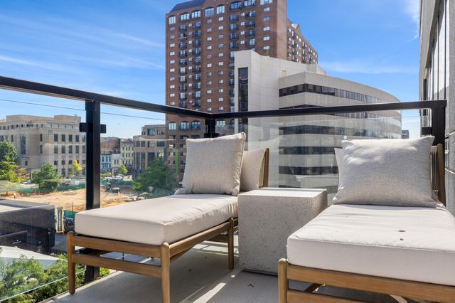 106 W Vine Street 607, Lexington, KY 40507