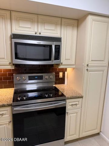 1224 S Peninsula Dr Apt 403, Daytona Beach, FL 32118