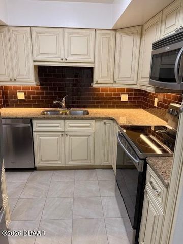 1224 S Peninsula Dr Apt 403, Daytona Beach, FL 32118