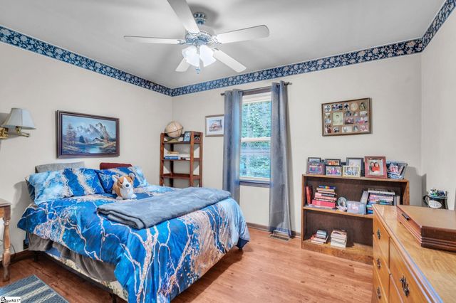 5 Dellbrook Court, Taylors, SC 29687