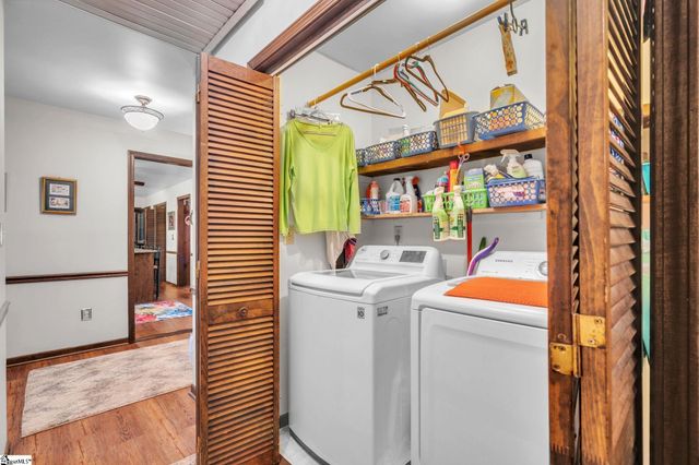 5 Dellbrook Court, Taylors, SC 29687
