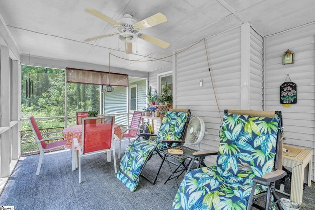 5 Dellbrook Court, Taylors, SC 29687