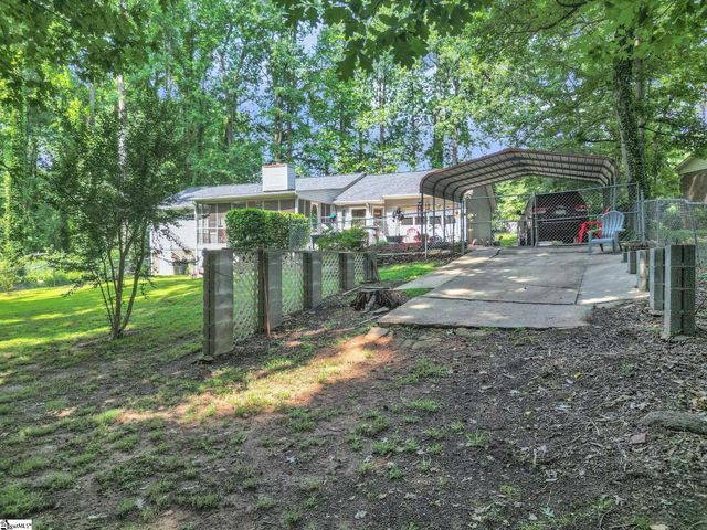 5 Dellbrook Court, Taylors, SC 29687