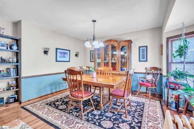 5 Dellbrook Court, Taylors, SC 29687