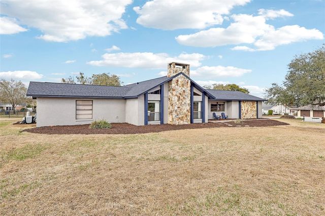 9830 WEDGEWOOD LANE, Leesburg, FL 34788