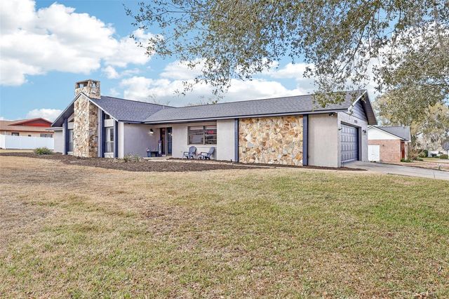 9830 WEDGEWOOD LANE, Leesburg, FL 34788