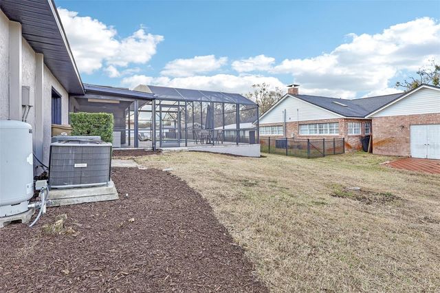 9830 WEDGEWOOD LANE, Leesburg, FL 34788