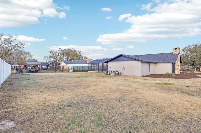 9830 WEDGEWOOD LANE, Leesburg, FL 34788