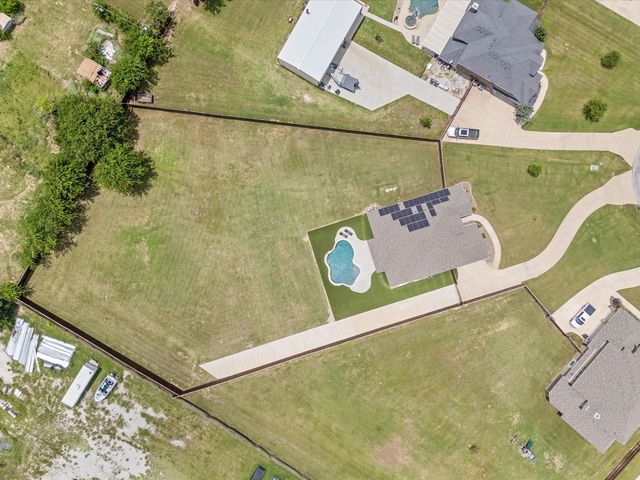 3620 Laurenwood Drive, Crowley, TX 76036