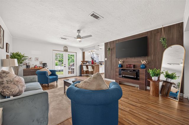 6011 Knotty Wood Drive, Houston, TX 77092