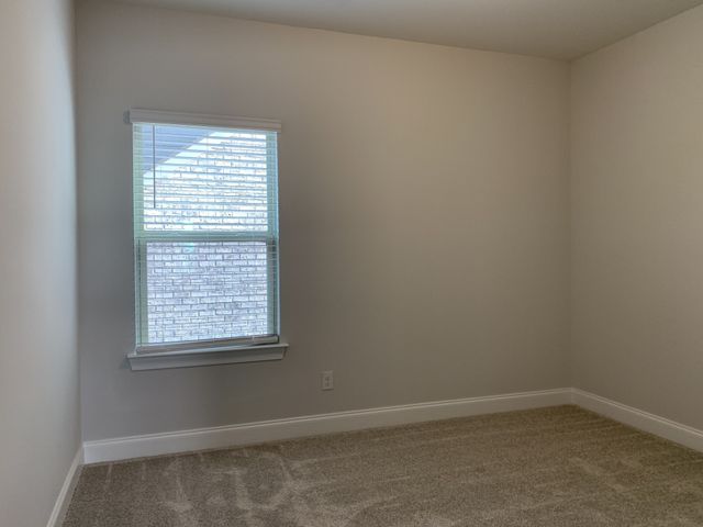 1708 Boardwalk Pl, Gallatin, TN 37066
