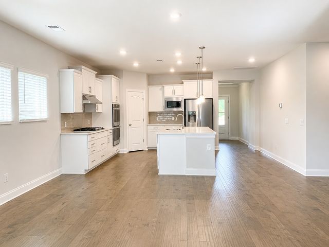 1708 Boardwalk Pl, Gallatin, TN 37066