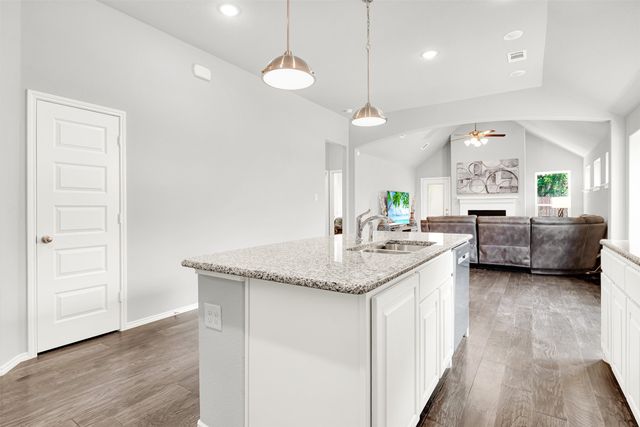 208 Rosemary Drive, Azle, TX 76020