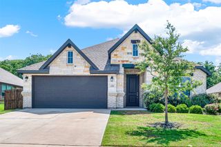 208 Rosemary Drive, Azle, TX 76020