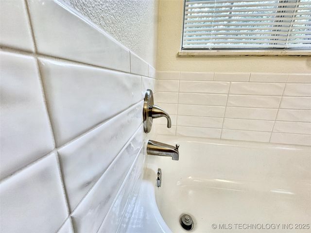 509 W 2nd Street, Tahlequah, OK 74464