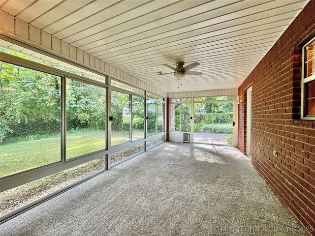 509 W 2nd Street, Tahlequah, OK 74464