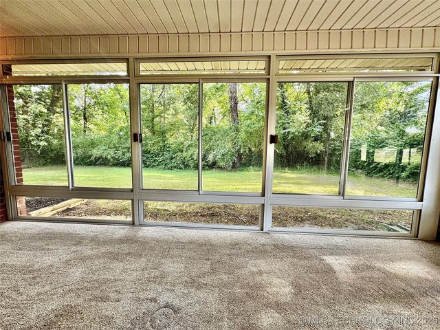 509 W 2nd Street, Tahlequah, OK 74464