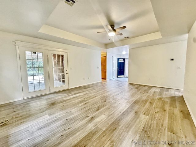 509 W 2nd Street, Tahlequah, OK 74464