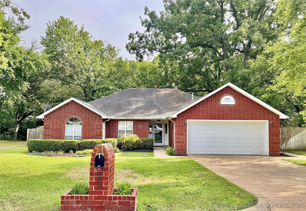 509 W 2nd Street, Tahlequah, OK 74464