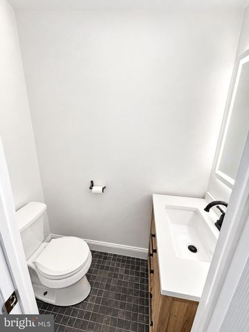 5913 HUDSON RD, Bensalem, PA 19020