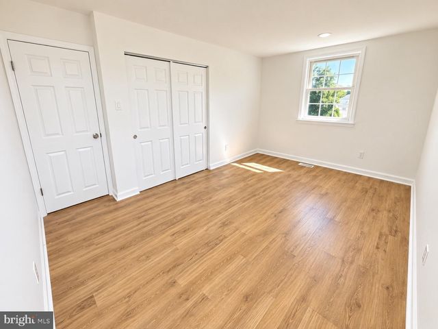 5913 HUDSON RD, Bensalem, PA 19020