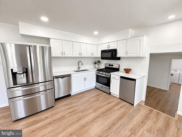 5913 HUDSON RD, Bensalem, PA 19020