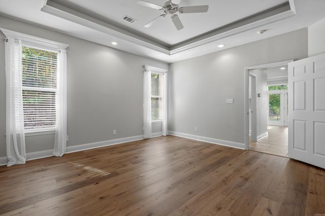 121 Burchwood Bay Cove, Hot Springs, AR 71913