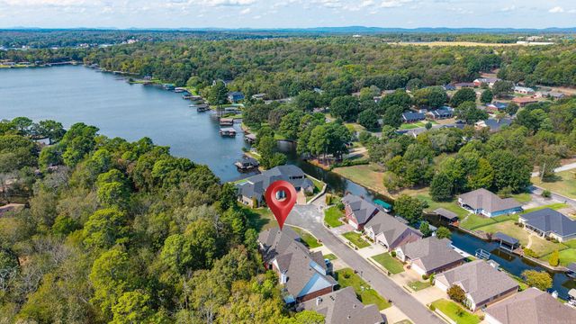 121 Burchwood Bay Cove, Hot Springs, AR 71913